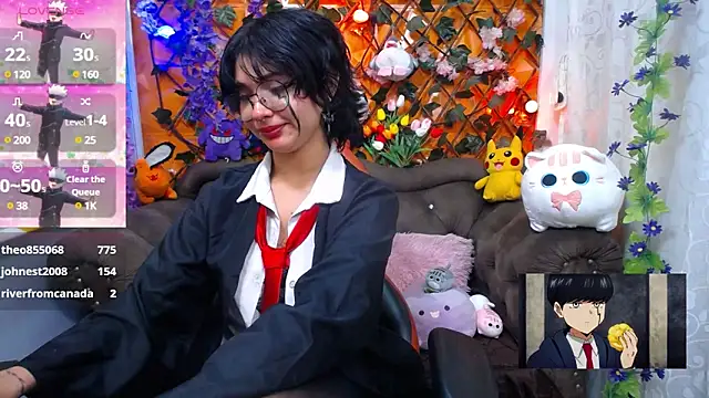 Snapshot of ravenn_20 chatting on March 18, 5:44 pm ravenn 20 online show from March 18, 5:44 pm