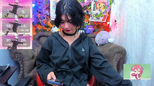 Snapshot of ravenn_20 chatting on October 17, 11:34 am ravenn 20 online show from October 17, 11:34 am