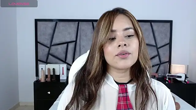 Snapshot of katy_ruiz chatting on March 4, 4:38 am katy ruiz online show from March 4, 4:38 am