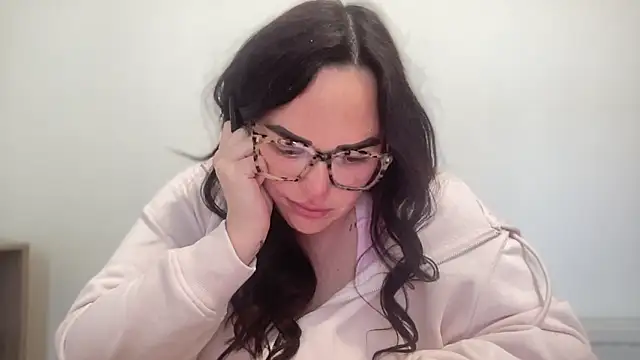 Snapshot of clara_lu chatting on May 11, 2:56 pm clara lu online show from May 11, 2:56 pm