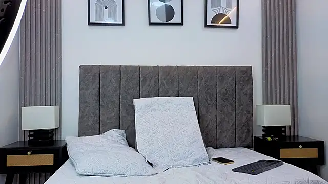 Snapshot of Luciana_Ortiz1 chatting on December 16, 1:48 pm Luciana Ortiz1 online show from December 16, 1:48 pm