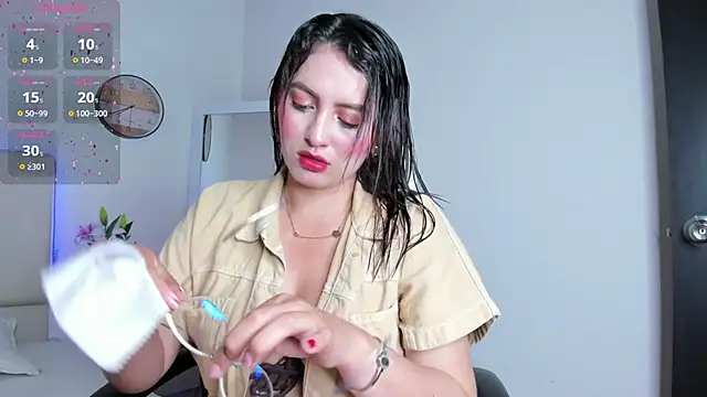 VioletPearson online show from September 26, 12:12 pm