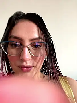 VioletPearson online show from January 10, 1:06 pm