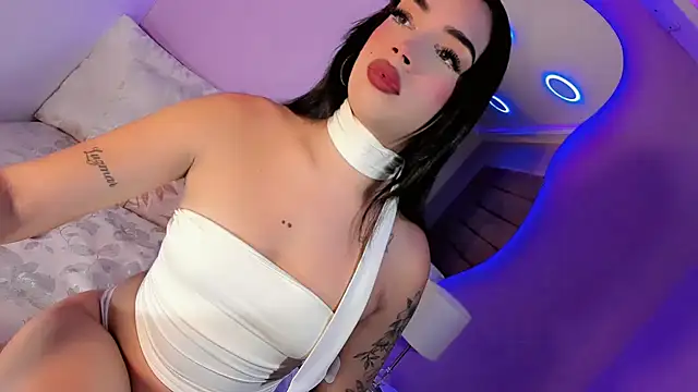 Snapshot of Sofi_hdz chatting on May 14, 9:34 pm Sofi hdz online show from May 14, 9:34 pm
