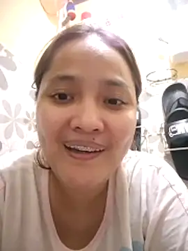 Snapshot of hairywetjhing chatting on May 27, 9:05 am hairywetjhing online show from May 27, 9:05 am