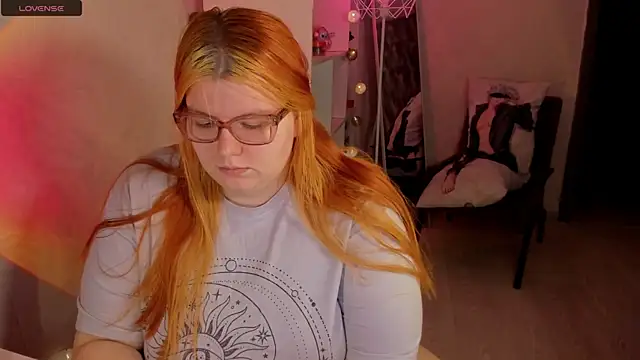 Melissa Purr online show from March 28, 5:47 pm