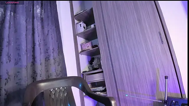 katia  dann online show from March 18, 9:15 pm