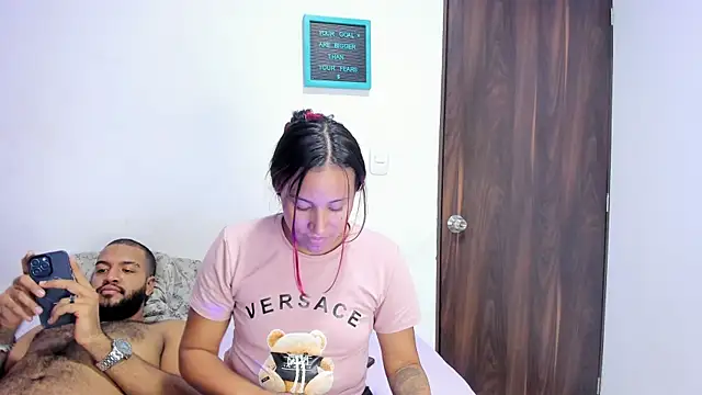 Snapshot of katia__dann chatting on March 1, 11:26 pm katia dann online show from March 1, 11:26 pm