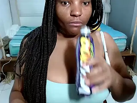 Snapshot of Kenia_29 chatting on July 11, 11:16 pm Kenia 29 online show from July 11, 11:16 pm