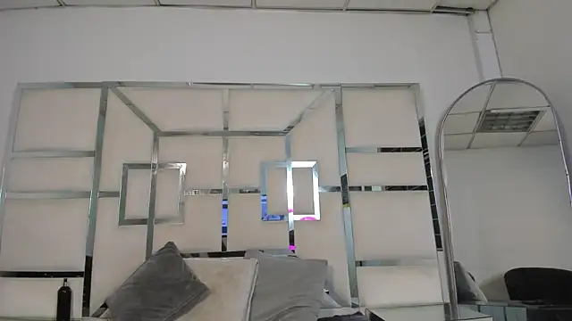 Ivanna18 x online show from October 29, 4:22 am