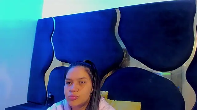 Ivanna18 x online show from October 30, 3:38 am