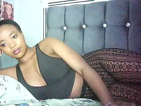 Cryaluna online show from May 23, 7:40 am