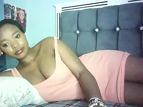 Cryaluna online show from March 30, 9:22 am