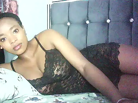Cryaluna online show from May 22, 6:33 am