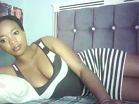 Cryaluna online show from March 13, 7:24 am