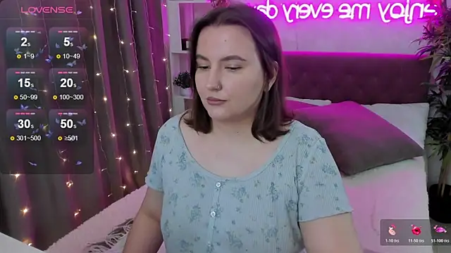 FeralPeach online show from November 9, 4:38 am