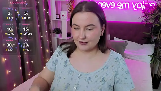 FeralPeach online show from February 21, 5:53 am