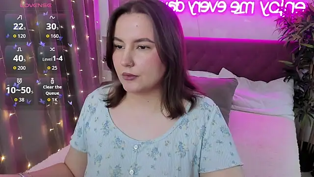 FeralPeach online show from January 10, 5:58 am