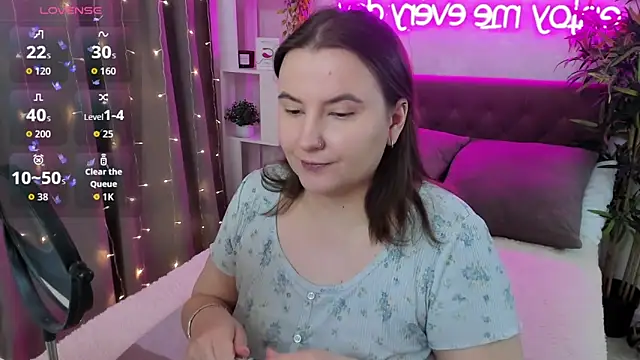 FeralPeach online show from February 14, 5:07 am