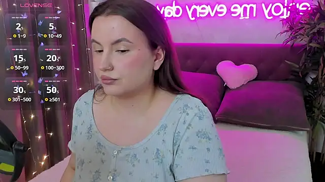 FeralPeach online show from April 30, 7:48 am