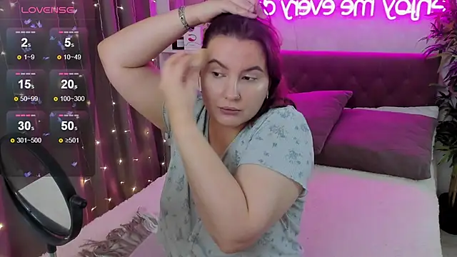 FeralPeach online show from November 13, 4:27 am