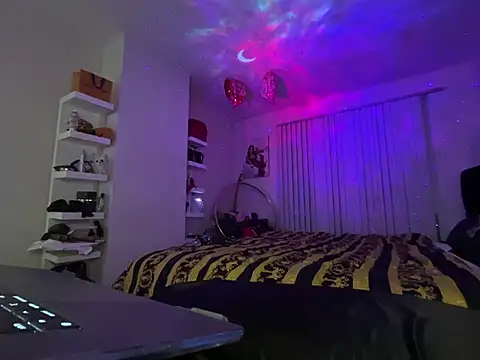 yourgoddessangela online show from March 1, 12:28 am
