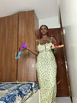 Snapshot of Rose_berry chatting on June 19, 4:18 am Rose berry online show from June 19, 4:18 am