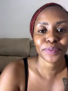 Snapshot of Rose_berry chatting on November 16, 6:12 pm Rose berry online show from November 16, 6:12 pm