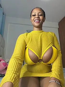 Snapshot of Rose_berry chatting on July 2, 10:10 am Rose berry online show from July 2, 10:10 am