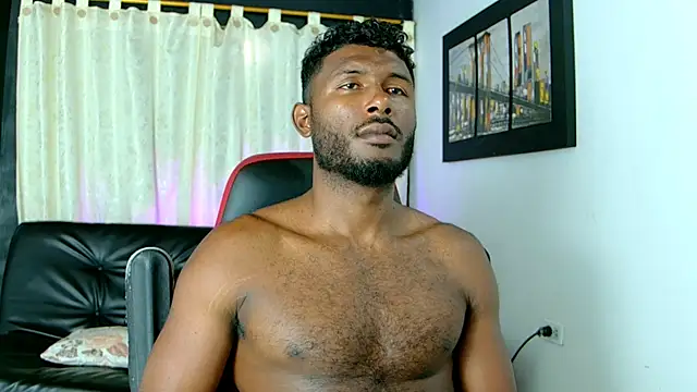 Snapshot of Black_indiian chatting on October 13, 1:23 pm Black indiian online show from October 13, 1:23 pm