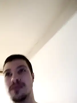 Snapshot of dorin1937 chatting on December 22, 9:31 pm dorin1937 online show from December 22, 9:31 pm