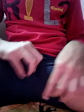 Collegeboywithbigweapan21 online show from February 19, 5:21 pm