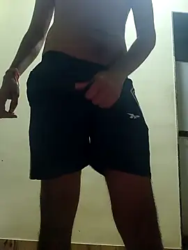 Collegeboywithbigweapan21 online show from November 5, 5:27 pm