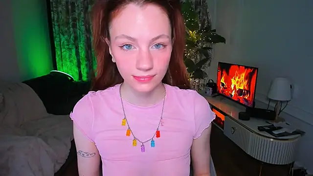 Alyssa Smitt online show from January 7, 11:21 pm