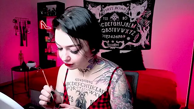 Magic Allie online show from April 10, 6:59 pm