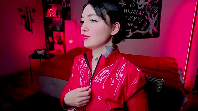 Snapshot of Magic_Allie chatting on May 31, 8:20 pm Magic Allie online show from May 31, 8:20 pm