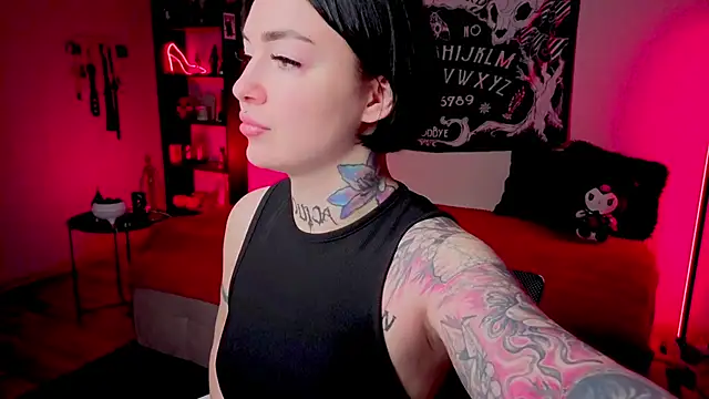 Snapshot of Magic_Allie chatting on May 28, 7:20 pm Magic Allie online show from May 28, 7:20 pm