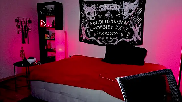 Magic Allie online show from April 9, 6:47 pm