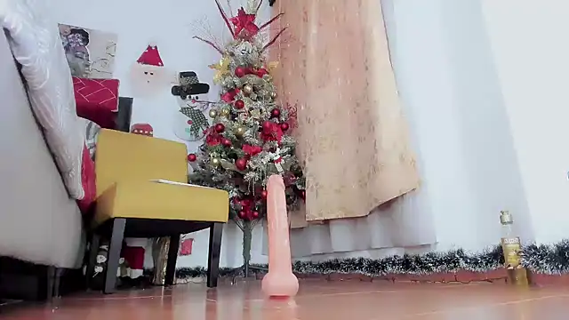 stefany sexy  online show from November 27, 9:15 pm