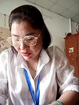 Rose DiDi online show from April 13, 5:33 am