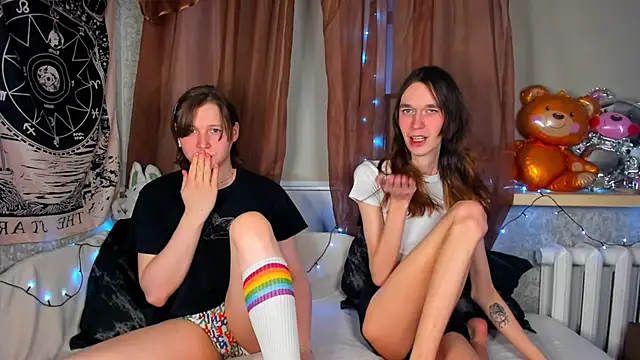 Calvin and Kevin online show from February 18, 3:04 am