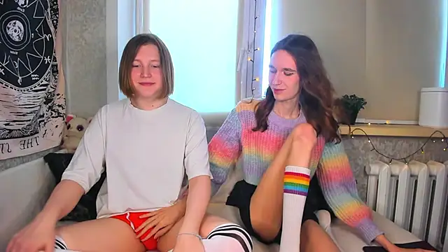 Calvin and Kevin online show from December 20, 8:28 am