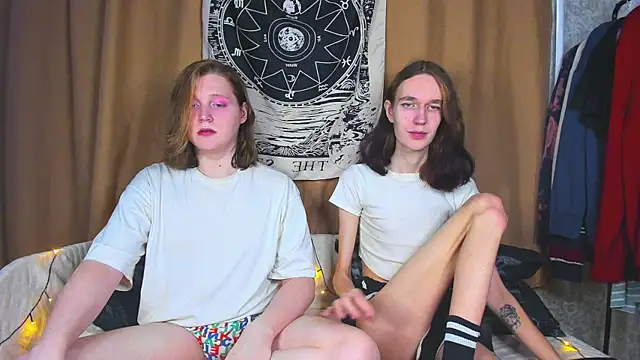 Calvin and Kevin online show from March 18, 8:28 am