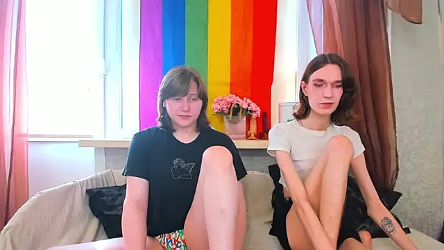Calvin and Kevin online show from June 16, 4:23 am