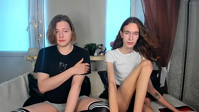 Calvin and Kevin online show from September 26, 1:18 pm