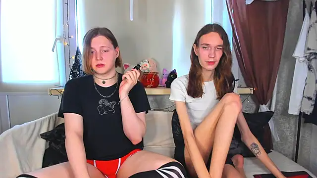 Calvin and Kevin online show from October 22, 7:41 am