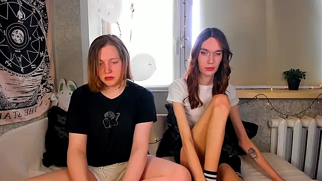 Calvin and Kevin online show from January 17, 8:51 am