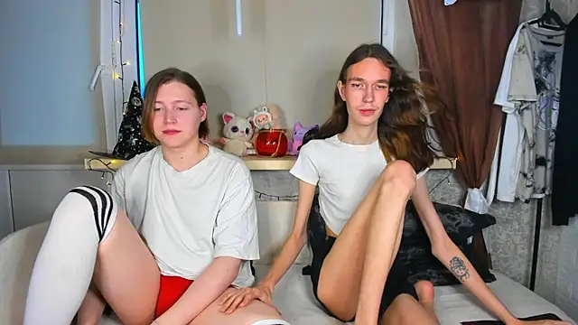 Calvin and Kevin online show from October 24, 12:15 pm