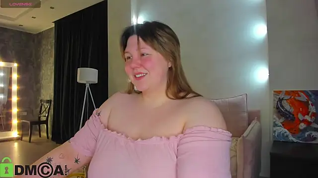 Ruth Oliver online show from March 9, 1:09 am