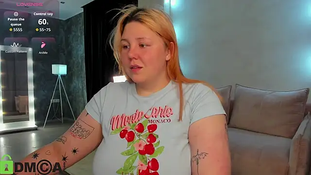 Ruth Oliver online show from October 21, 1:05 am